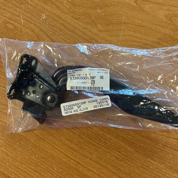 Subaru Hood Hinge Left Front New in Package - Picture 2 of 5